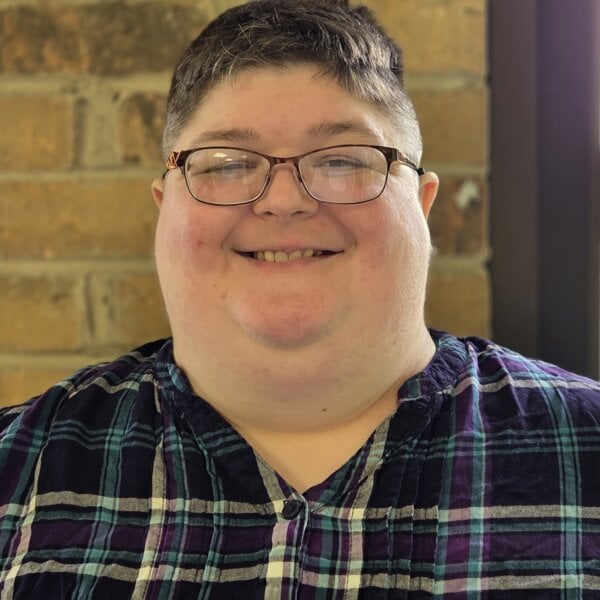 2123 Teacher Kristin Hart 1