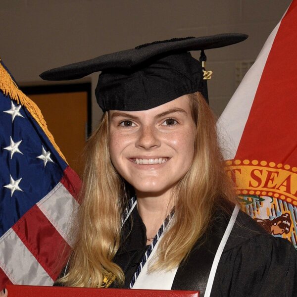 Maggie headshot - cropped