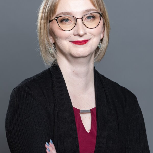 thumbnail_Hodges, Karyn (2)